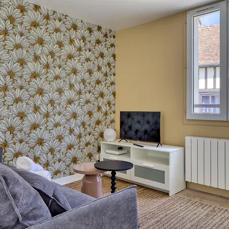 Appartement Huguette Charmant studio cosy au cœur de Pont-de-lArche Pont-de-lʼArche